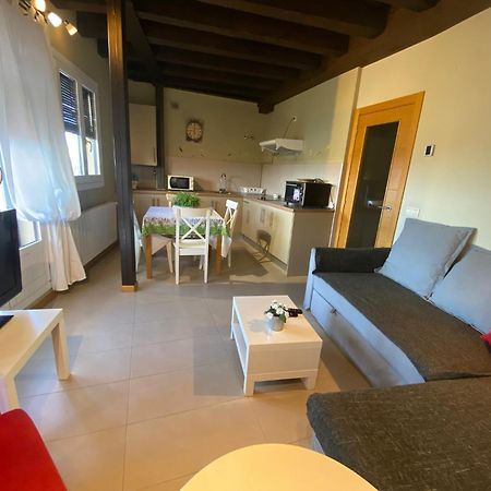 Refitoleria Apartamentos Segovia Buitenkant foto
