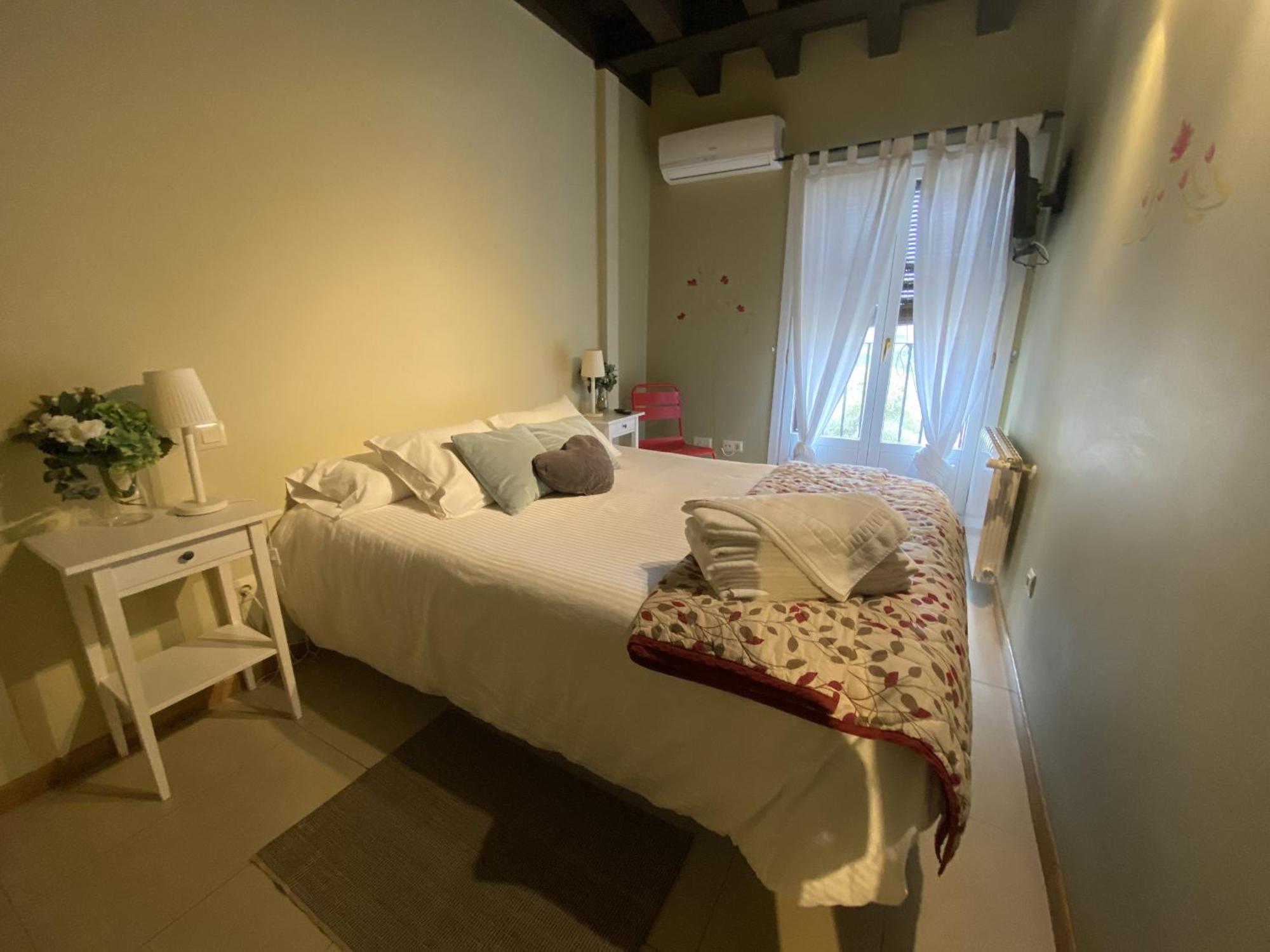 Refitoleria Apartamentos Segovia Buitenkant foto